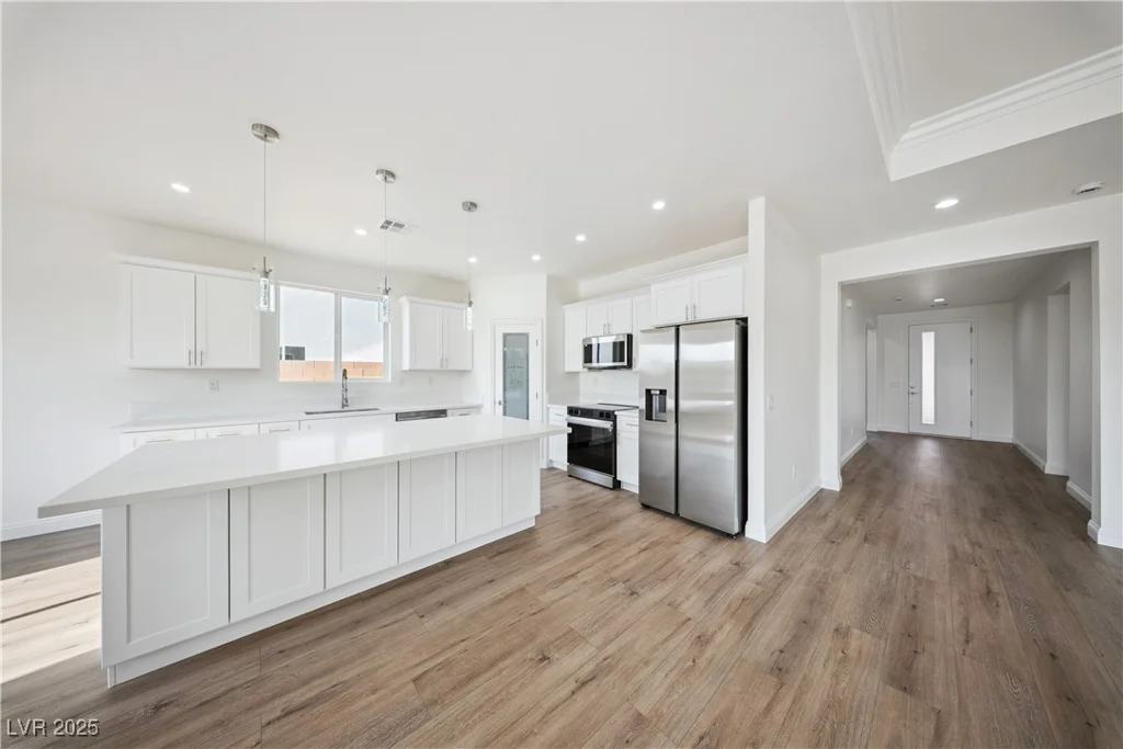 6621 Parkwood, Pahrump, NV 89061