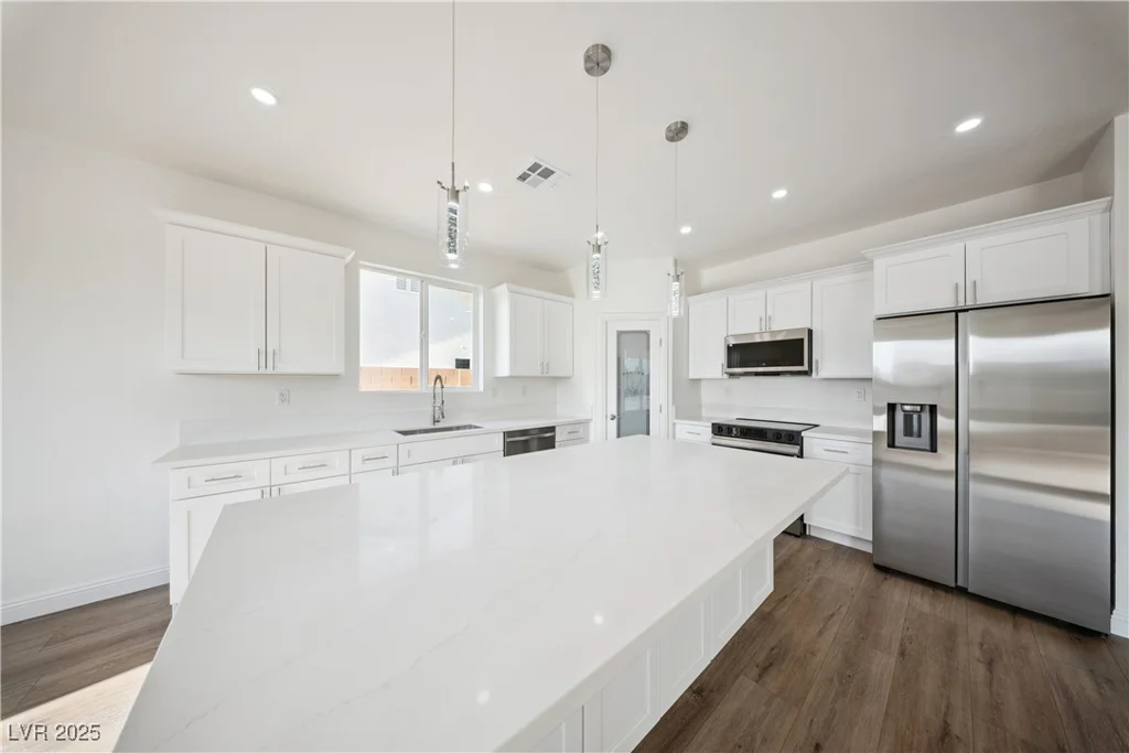 6621 Parkwood, Pahrump, NV 89061
