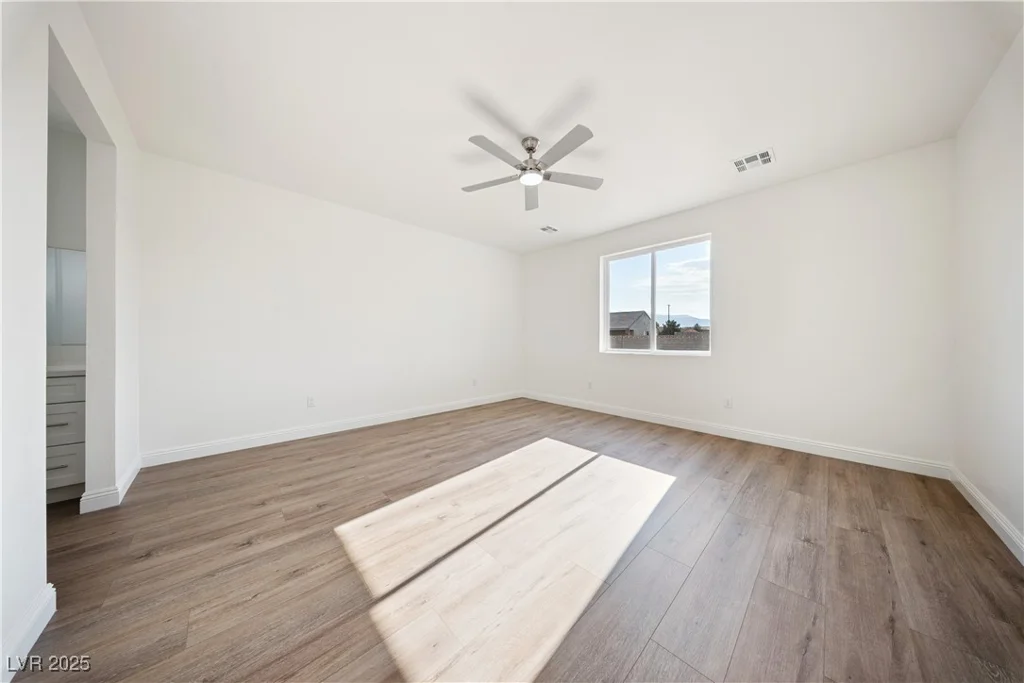 6621 Parkwood, Pahrump, NV 89061