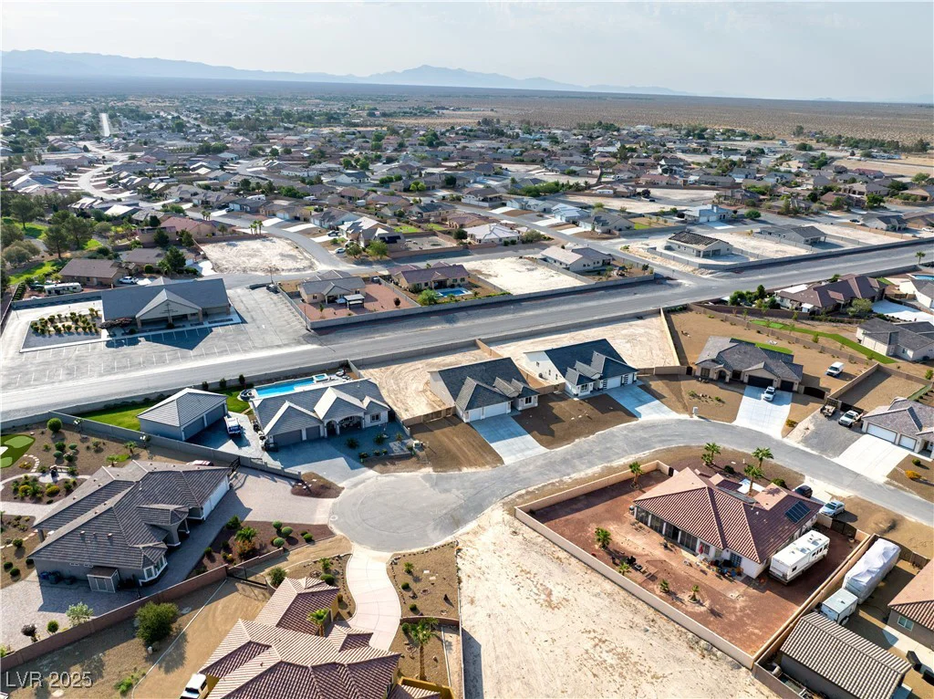 6621 Parkwood, Pahrump, NV 89061
