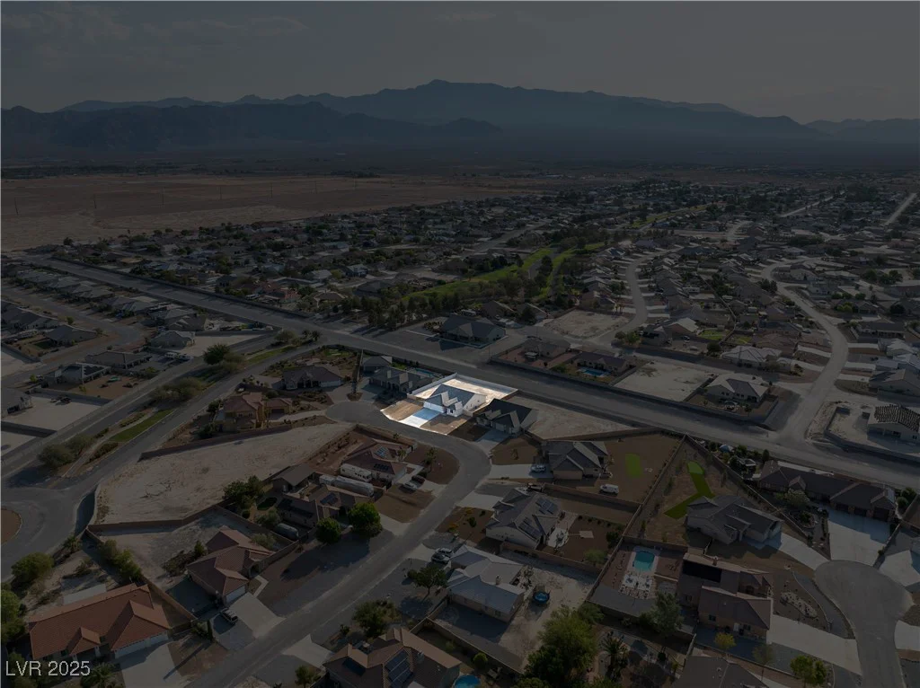 6621 Parkwood, Pahrump, NV 89061