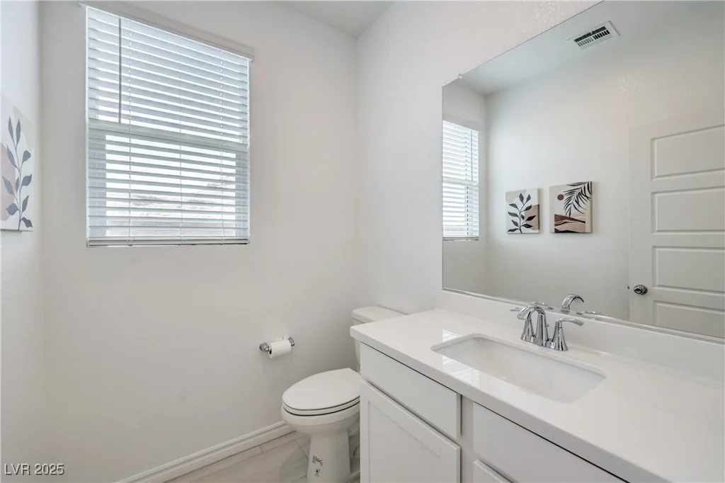 9595 Camelback Creek, Las Vegas, NV 89178