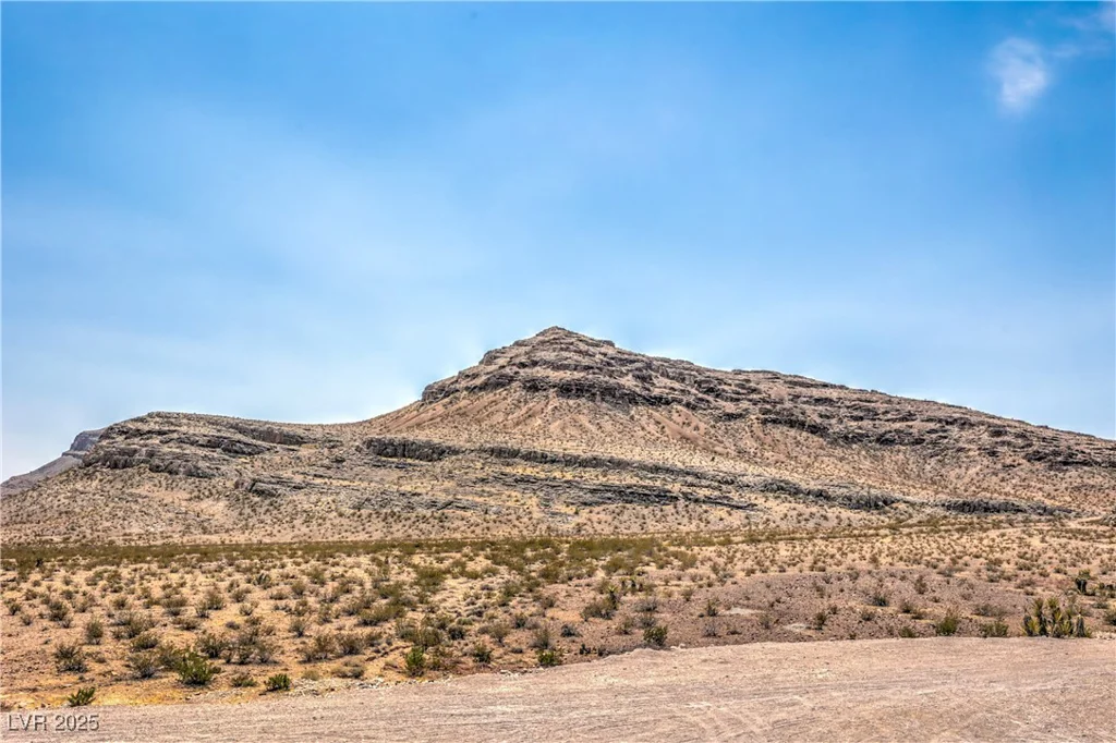 9595 Camelback Creek, Las Vegas, NV 89178
