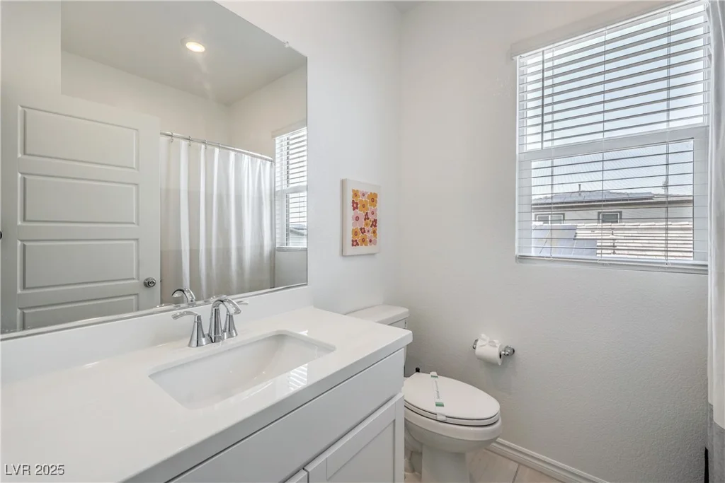 9595 Camelback Creek, Las Vegas, NV 89178