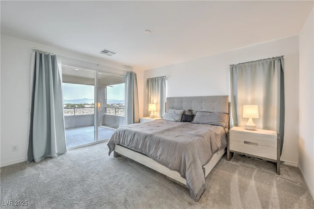9595 Camelback Creek, Las Vegas, NV 89178