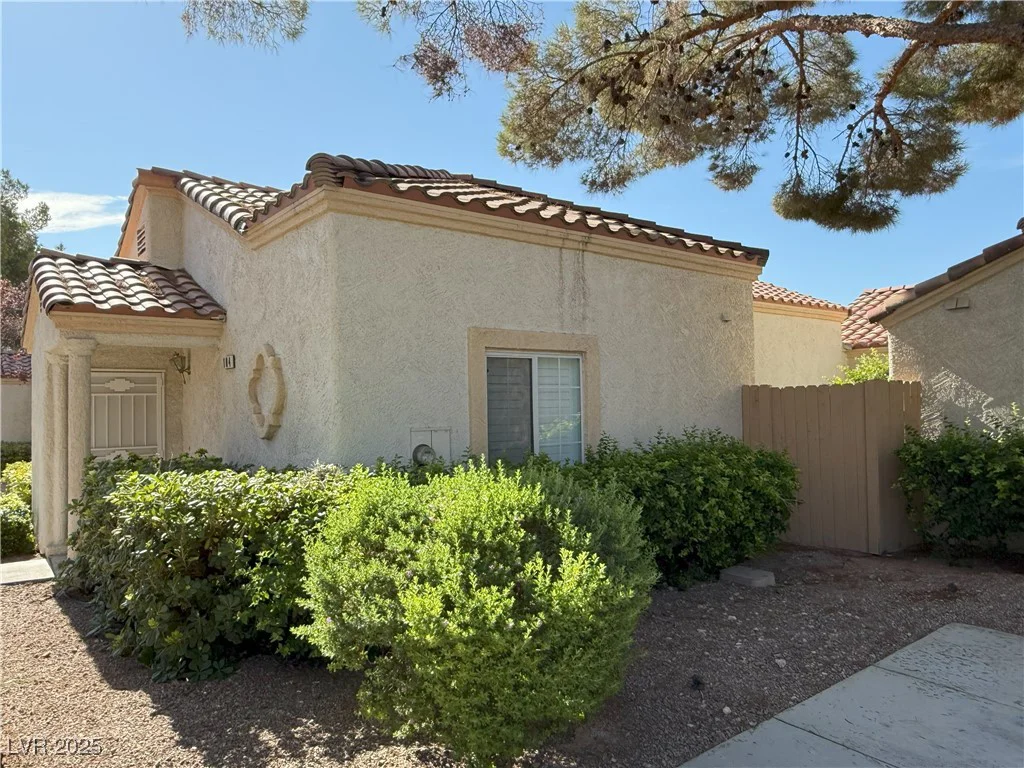 5400 Tassara, Las Vegas, NV 89108