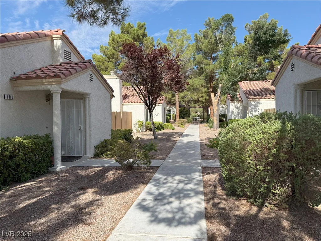 5400 Tassara, Las Vegas, NV 89108