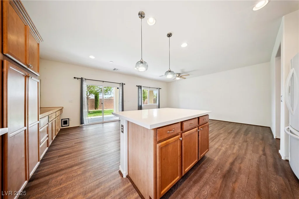 4429 Glory Vine, Pahrump, NV 89061