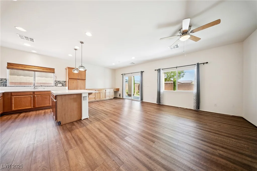 4429 Glory Vine, Pahrump, NV 89061