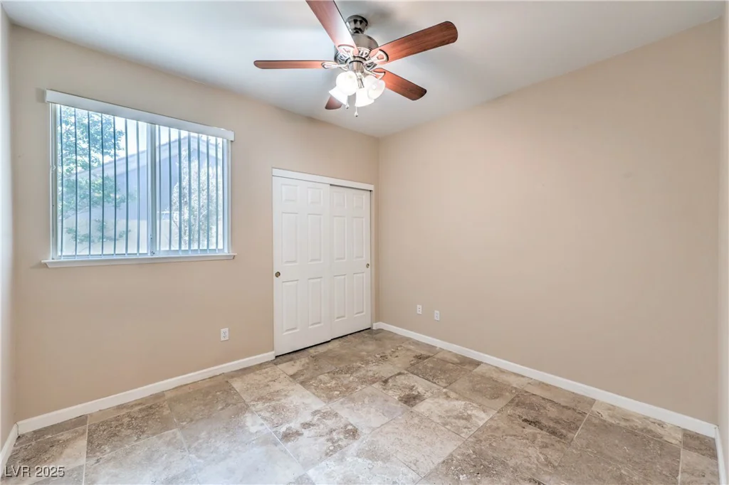 9010 Crystal Rock, Las Vegas, NV 89123