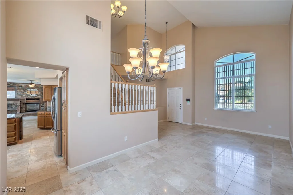 9010 Crystal Rock, Las Vegas, NV 89123
