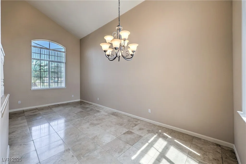 9010 Crystal Rock, Las Vegas, NV 89123