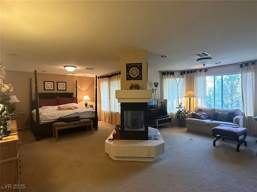 4176 Balmoral Castle, Las Vegas, NV 89141