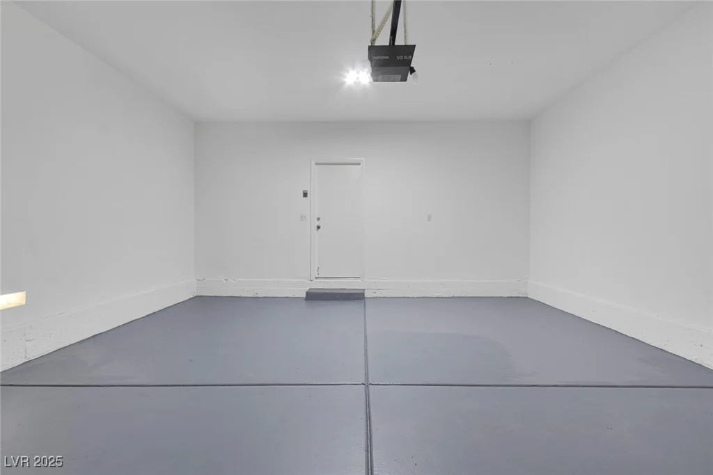 4807 LEADERSHIP, North Las Vegas, NV 89031