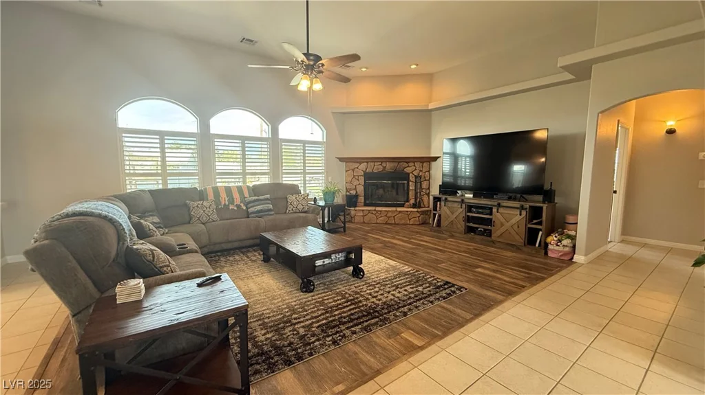 140 Chevron, Pahrump, NV 89048