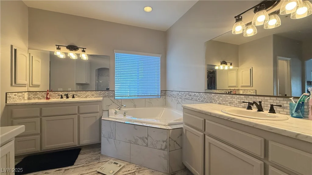 140 Chevron, Pahrump, NV 89048