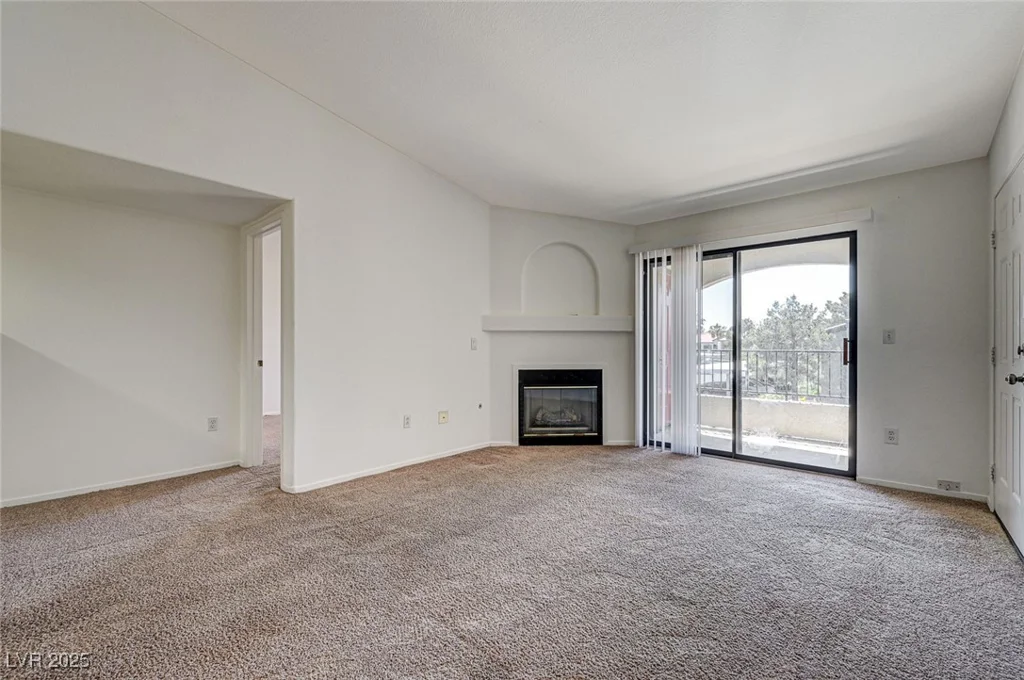 950 Seven Hills, Henderson, NV 89052