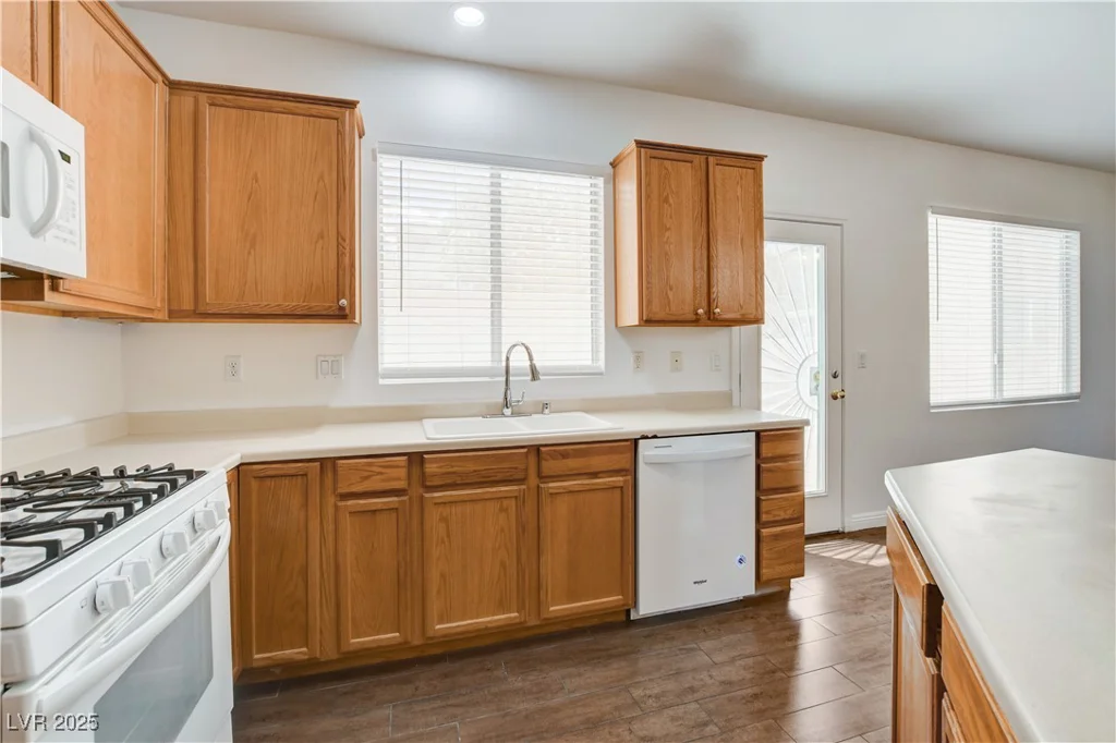 7063 Pacific Coast, Las Vegas, NV 89148