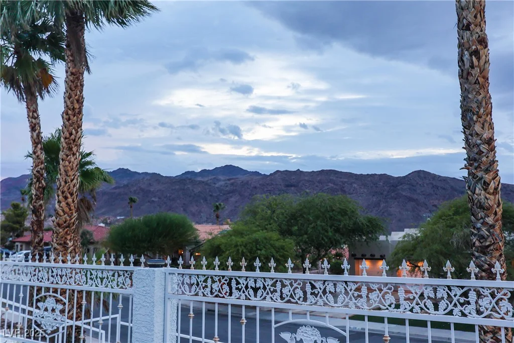935 Vista Lago, Boulder City, NV 89005
