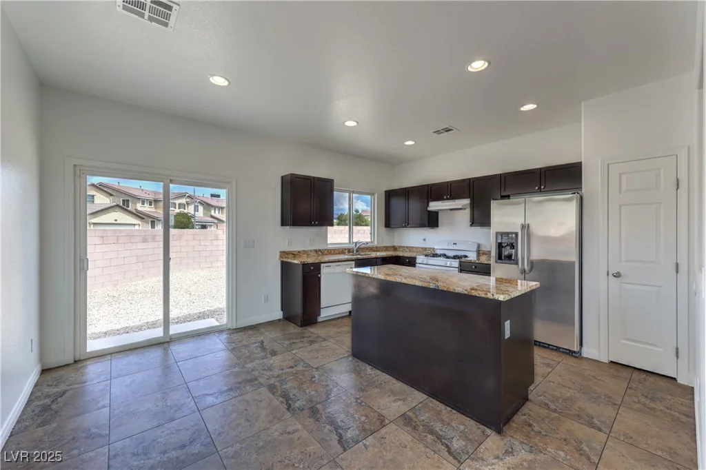 5209 MOUNTAIN GARLAND LN., Las Vegas, NV 89081