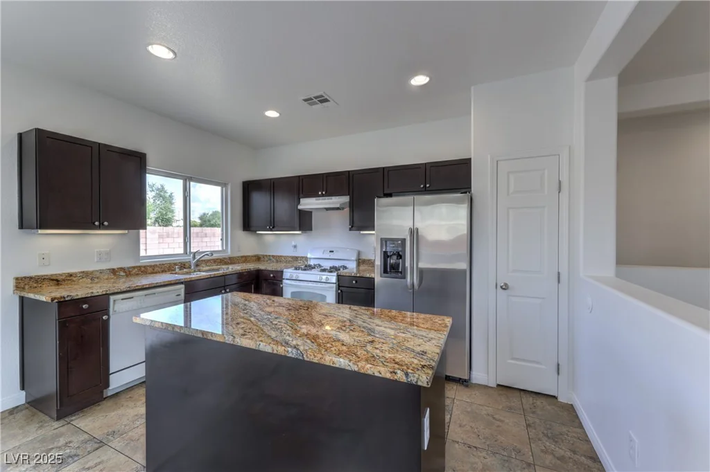 5209 MOUNTAIN GARLAND LN., Las Vegas, NV 89081