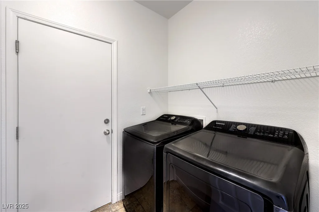 5209 MOUNTAIN GARLAND LN., Las Vegas, NV 89081