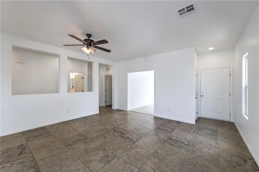 5209 MOUNTAIN GARLAND LN., Las Vegas, NV 89081