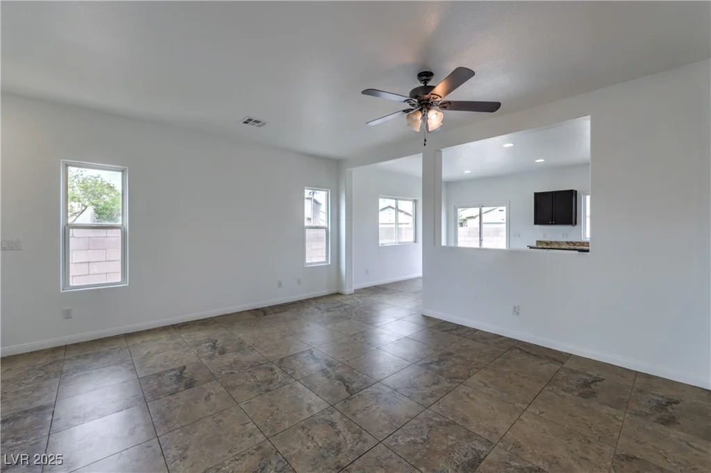 5209 MOUNTAIN GARLAND LN., Las Vegas, NV 89081