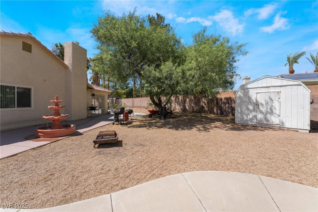 6356 Canyon Ridge, Las Vegas, NV 89108