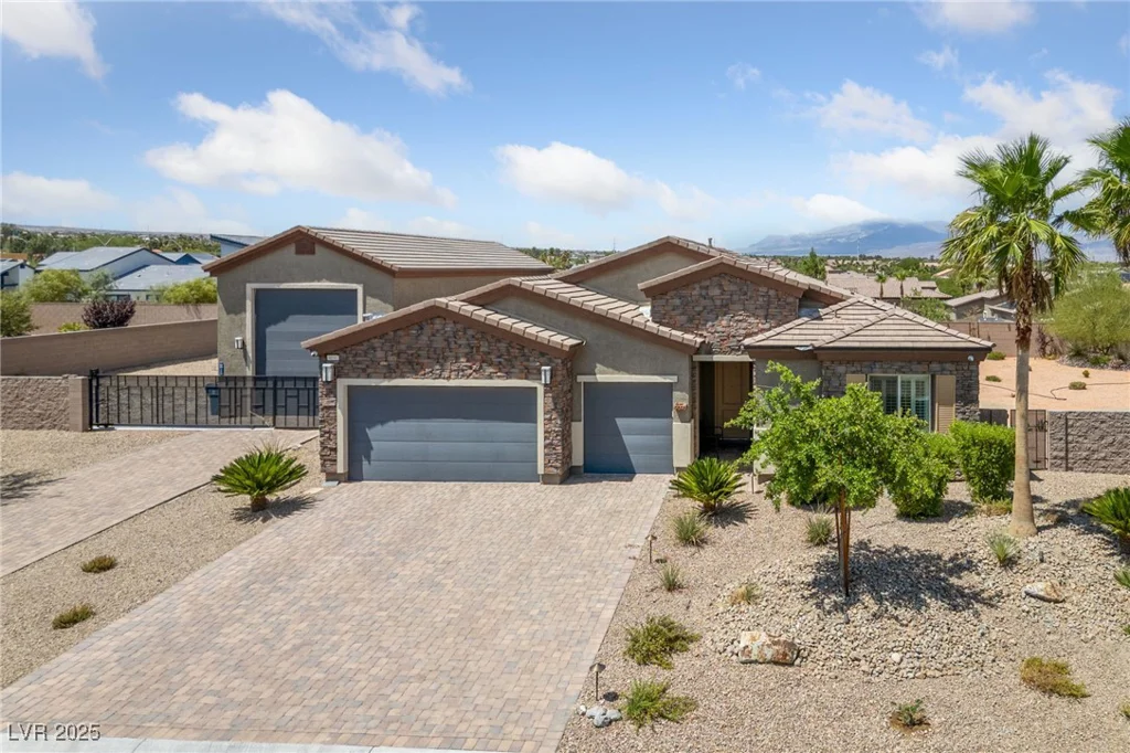 9090 Wing Shadow, Las Vegas, NV 89129