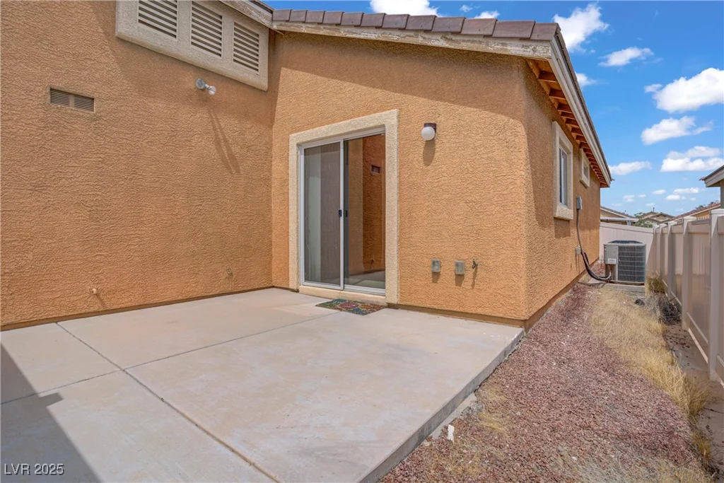 10375 Madagascar Palm, Las Vegas, NV 89141
