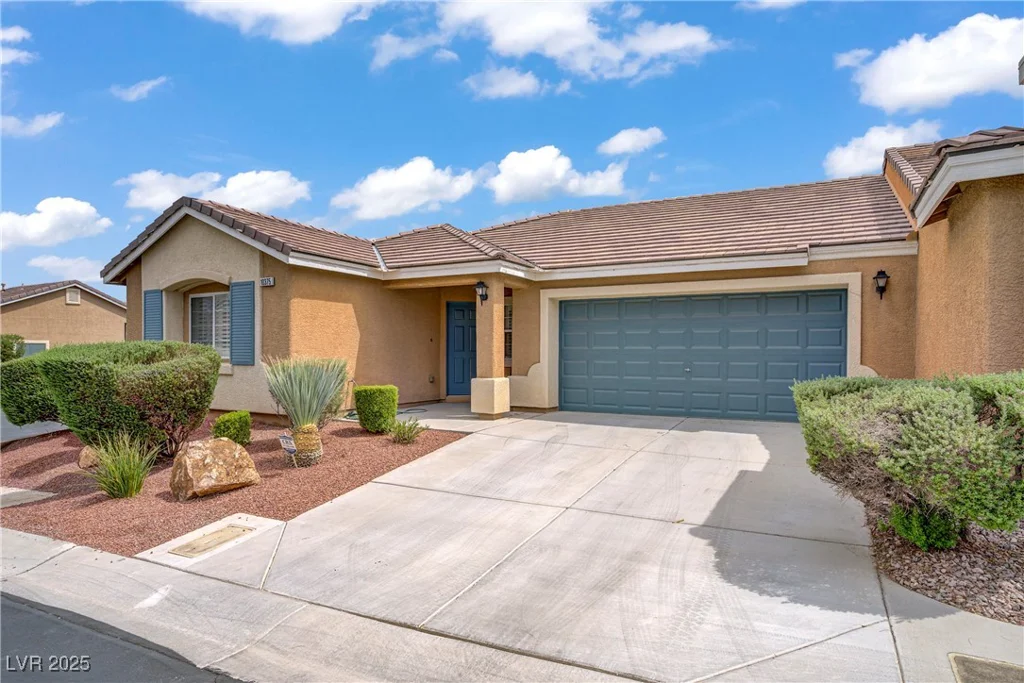 10375 Madagascar Palm, Las Vegas, NV 89141