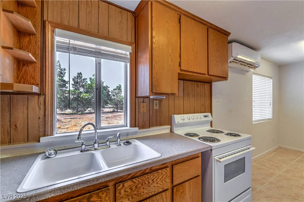 626 Kimberly, Pahrump, NV 89060