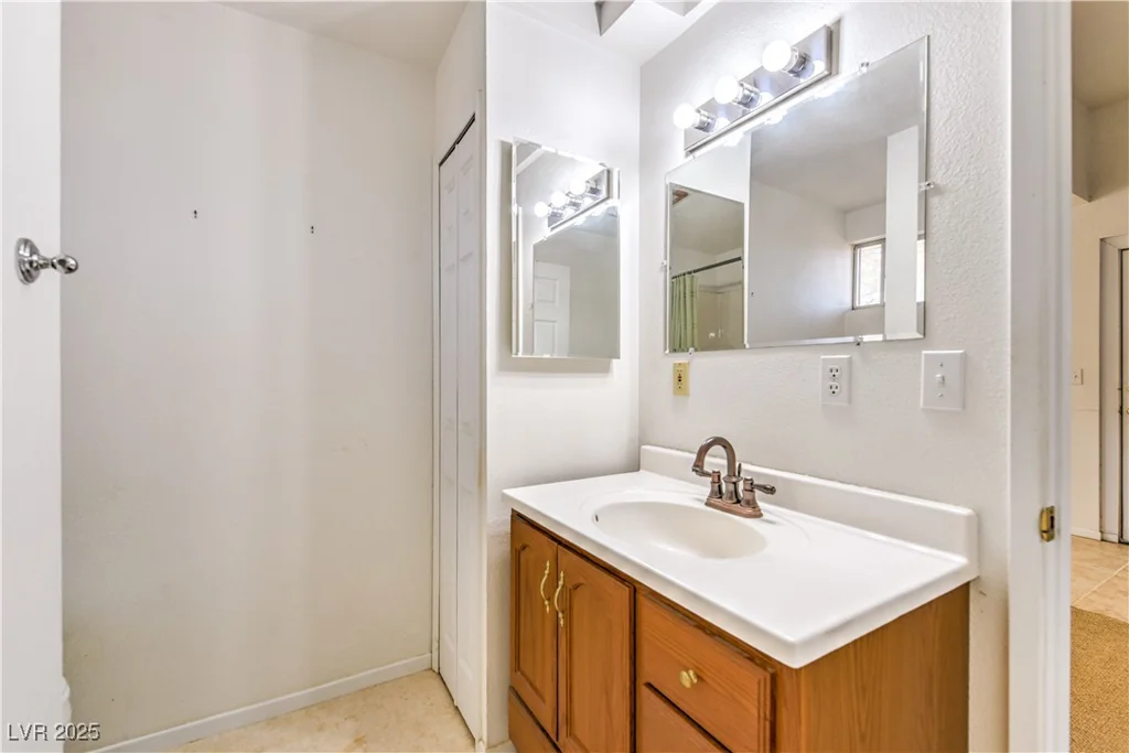 626 Kimberly, Pahrump, NV 89060