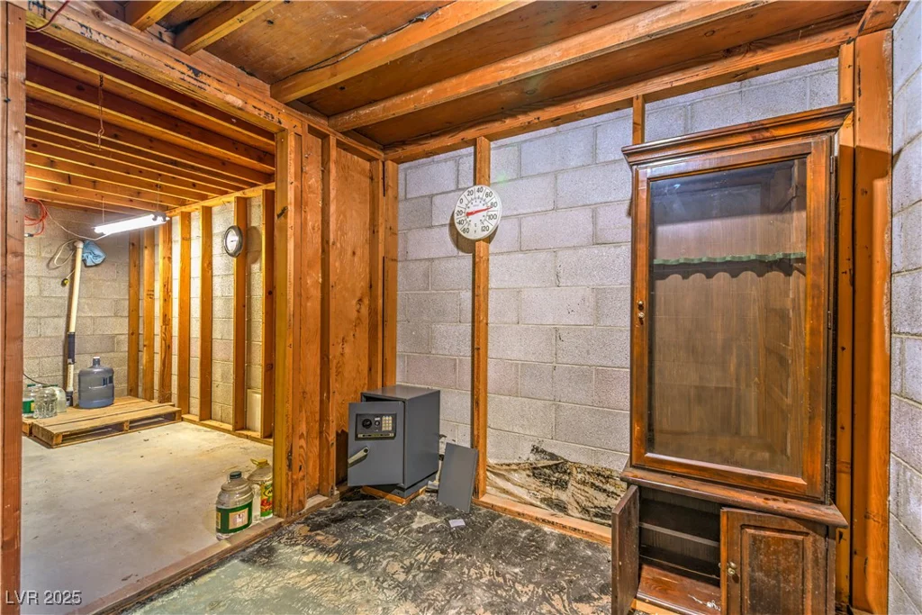 626 Kimberly, Pahrump, NV 89060