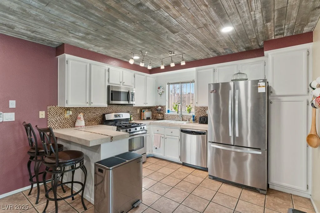 3365 Othello, Las Vegas, NV 89121
