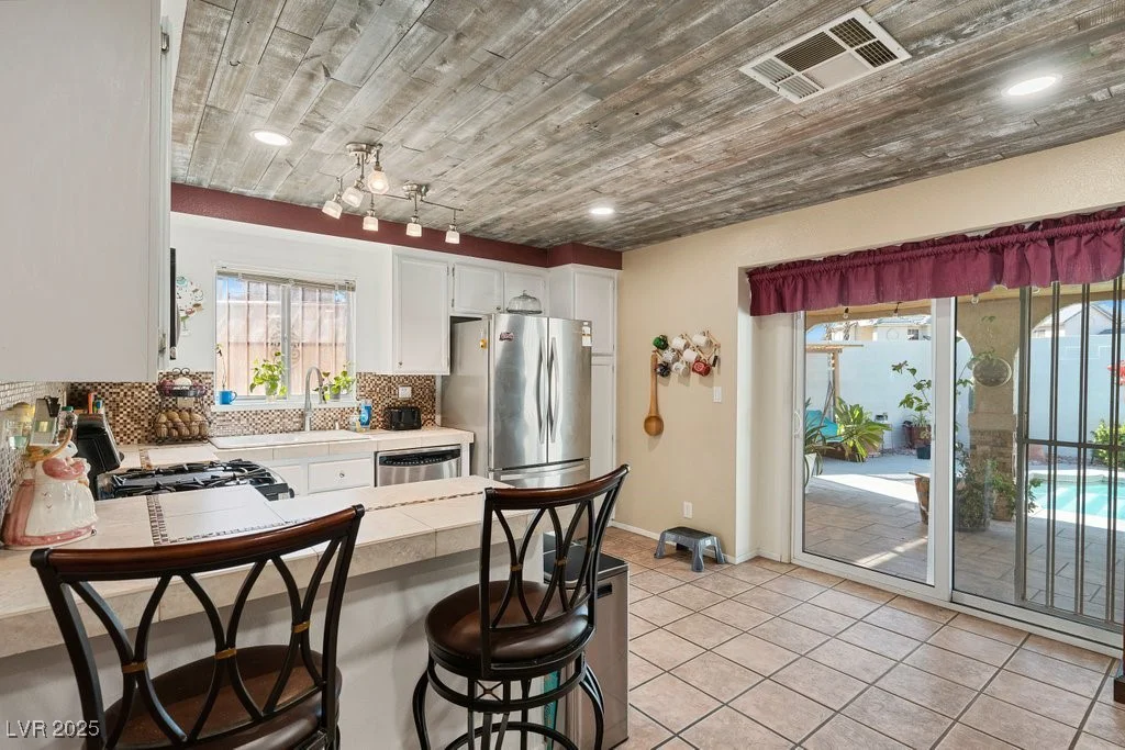 3365 Othello, Las Vegas, NV 89121