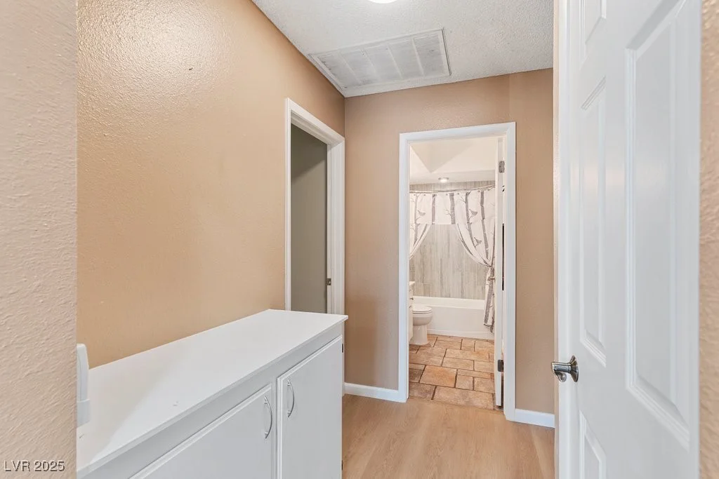 3365 Othello, Las Vegas, NV 89121