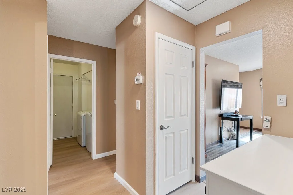 3365 Othello, Las Vegas, NV 89121