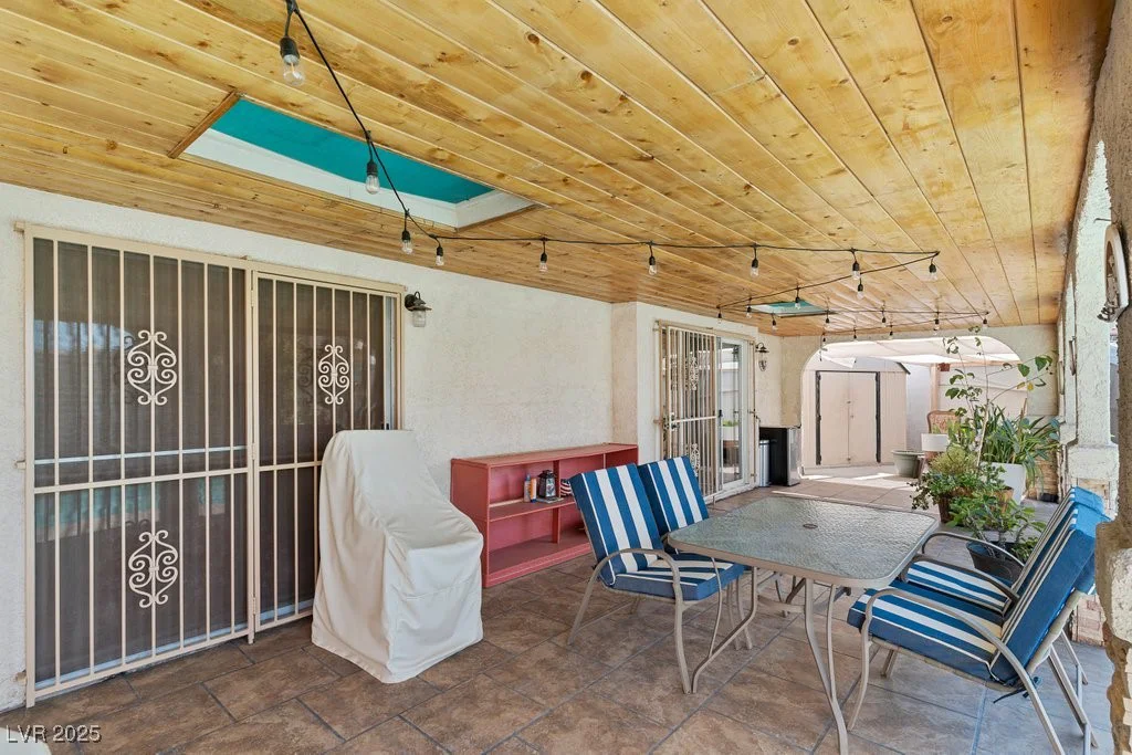 3365 Othello, Las Vegas, NV 89121