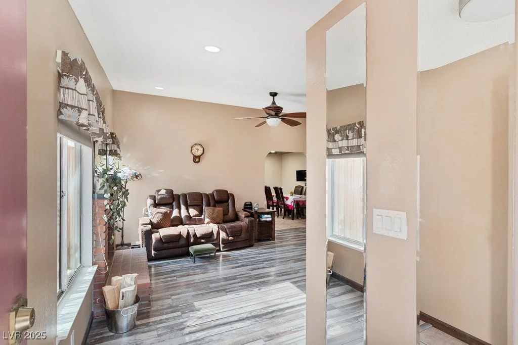 3365 Othello, Las Vegas, NV 89121