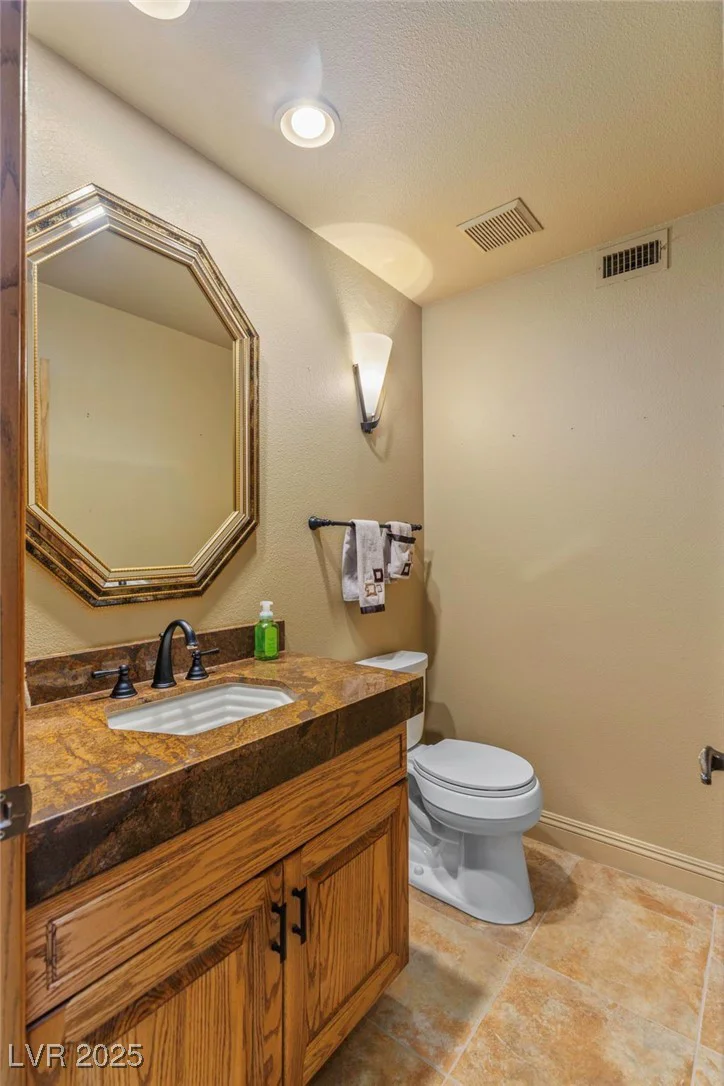 9520 Desert Crest, Las Vegas, NV 89129