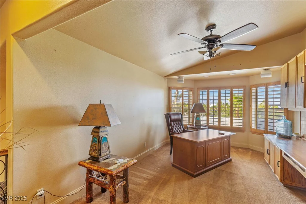 9520 Desert Crest, Las Vegas, NV 89129
