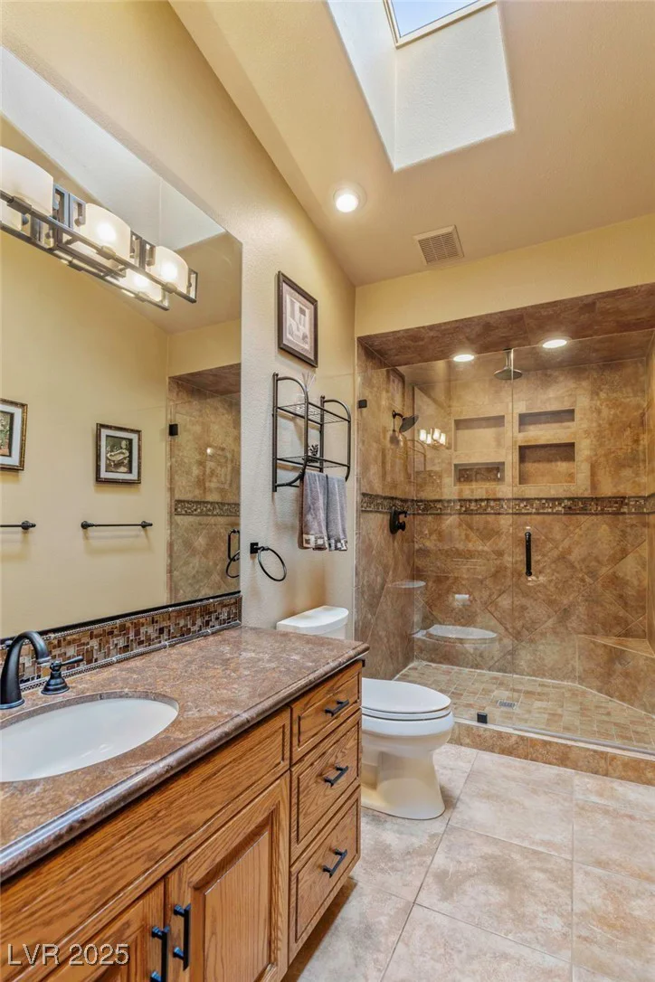 9520 Desert Crest, Las Vegas, NV 89129