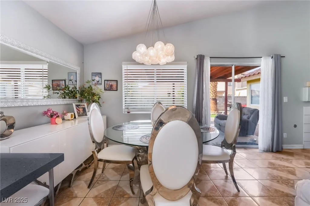 4601 Fireside, Las Vegas, NV 89110