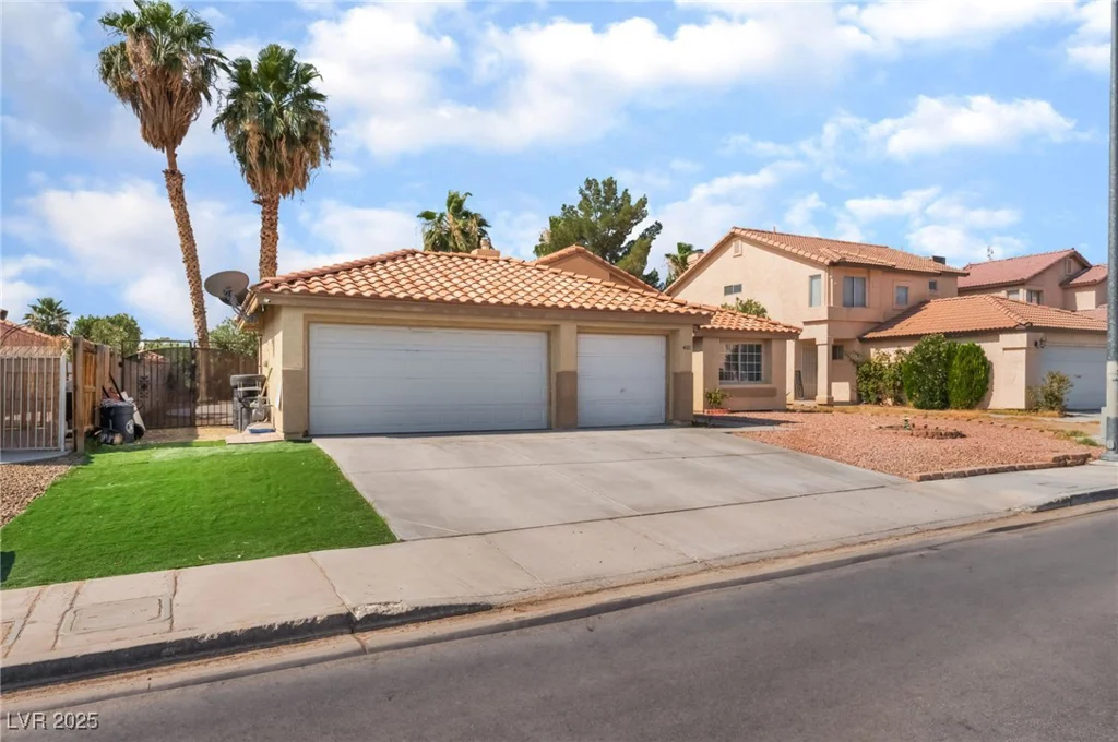 4601 Fireside, Las Vegas, NV 89110
