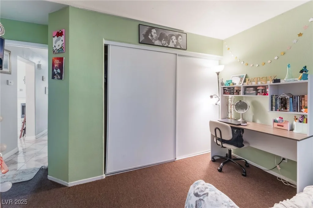 4601 Fireside, Las Vegas, NV 89110