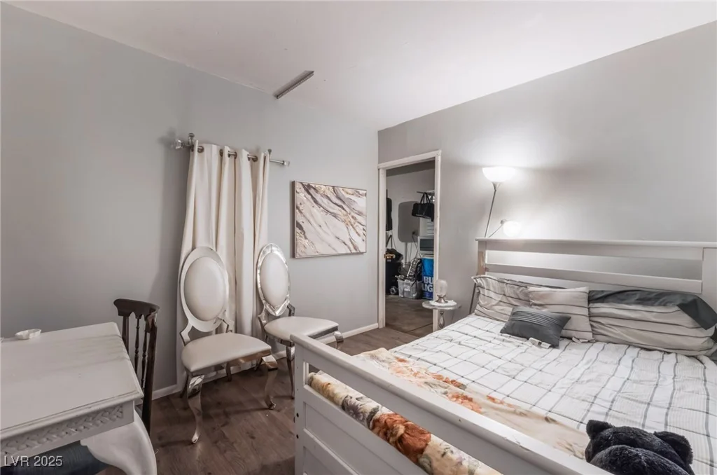 4601 Fireside, Las Vegas, NV 89110