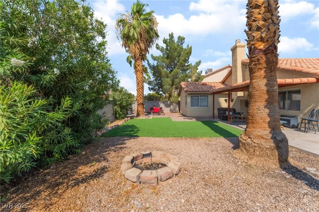4601 Fireside, Las Vegas, NV 89110