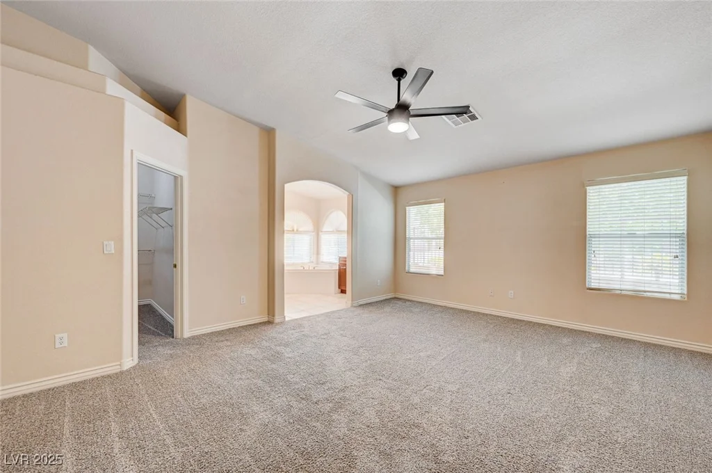 10717 Hunter Mountain, Las Vegas, NV 89129